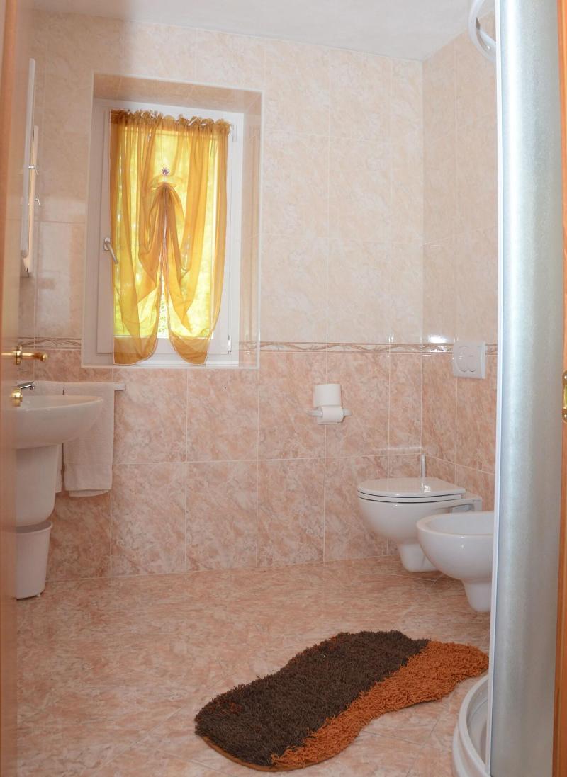 פאסו דל טונלה Hotel La Roccia מראה חיצוני תמונה